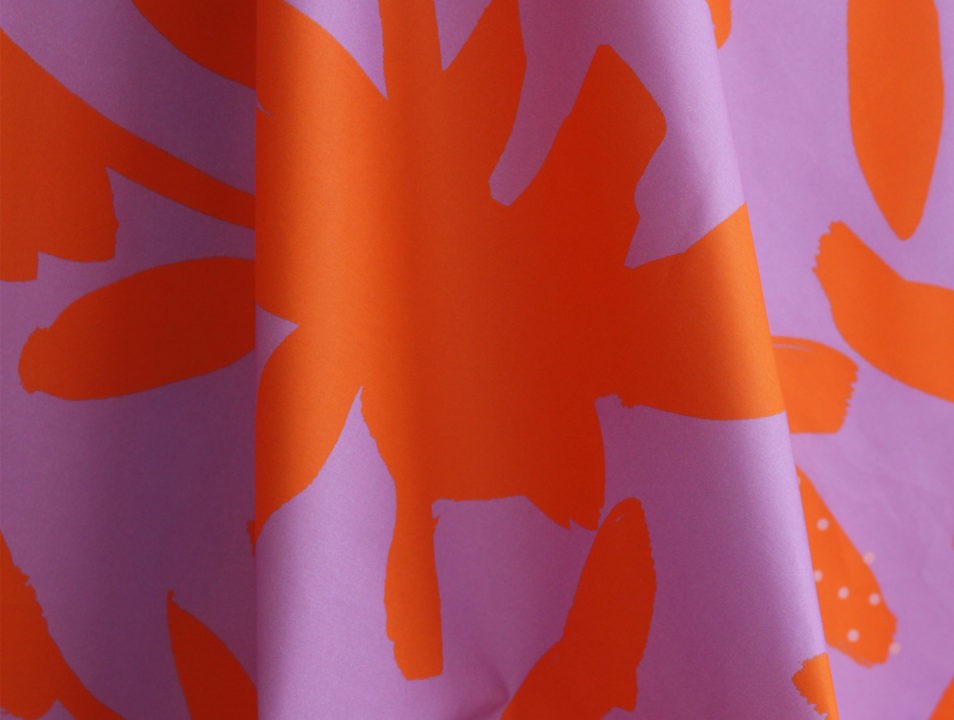 motor Rouwen Verslaggever Speciale editie stof 'bloemen' lila | oranje 0,5 meter - Jantien Baas |  Textile Designer
