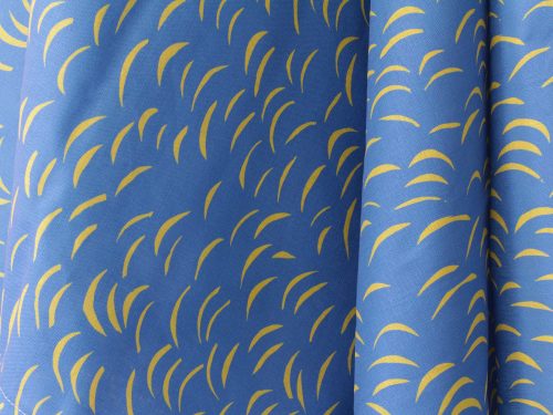 Stof 'vacht'. blauw | geel. 0,5 meter.