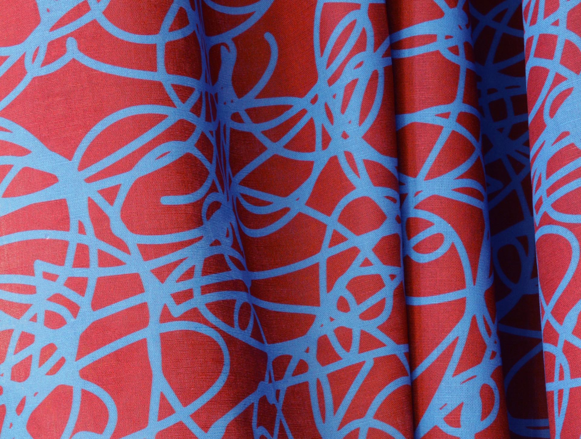 Stof 'pluimen'. aubergine | blauw. 0,5 meter.